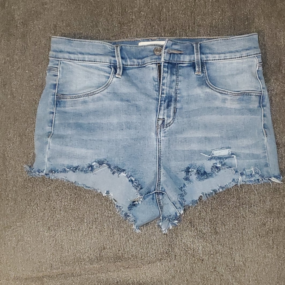 Cut off short shorts